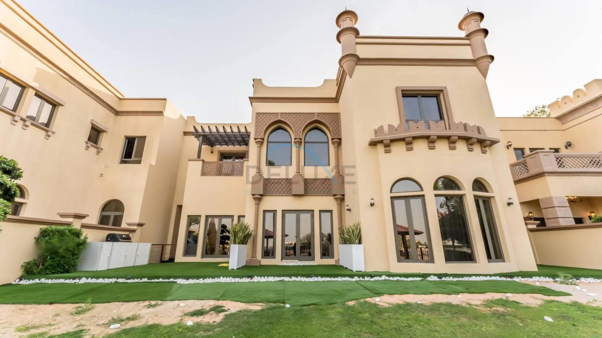 Close To The Beach 4Br And Assistant'S Room Villa With Bbq Facility, Canal Cove, Palm Jumeirah By Deluxe Holiday Homes Dubai