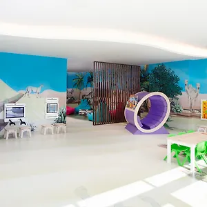 4* Ośrodek wypoczynkowy Centara Mirage