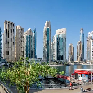 Lux Spectacular Marina View Апартаменты