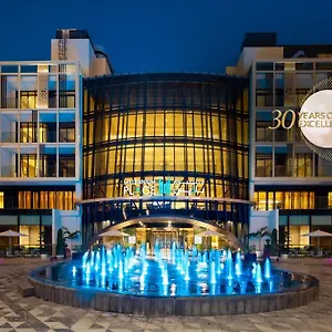 Hotel Millennium Place Mirdif, Dubai