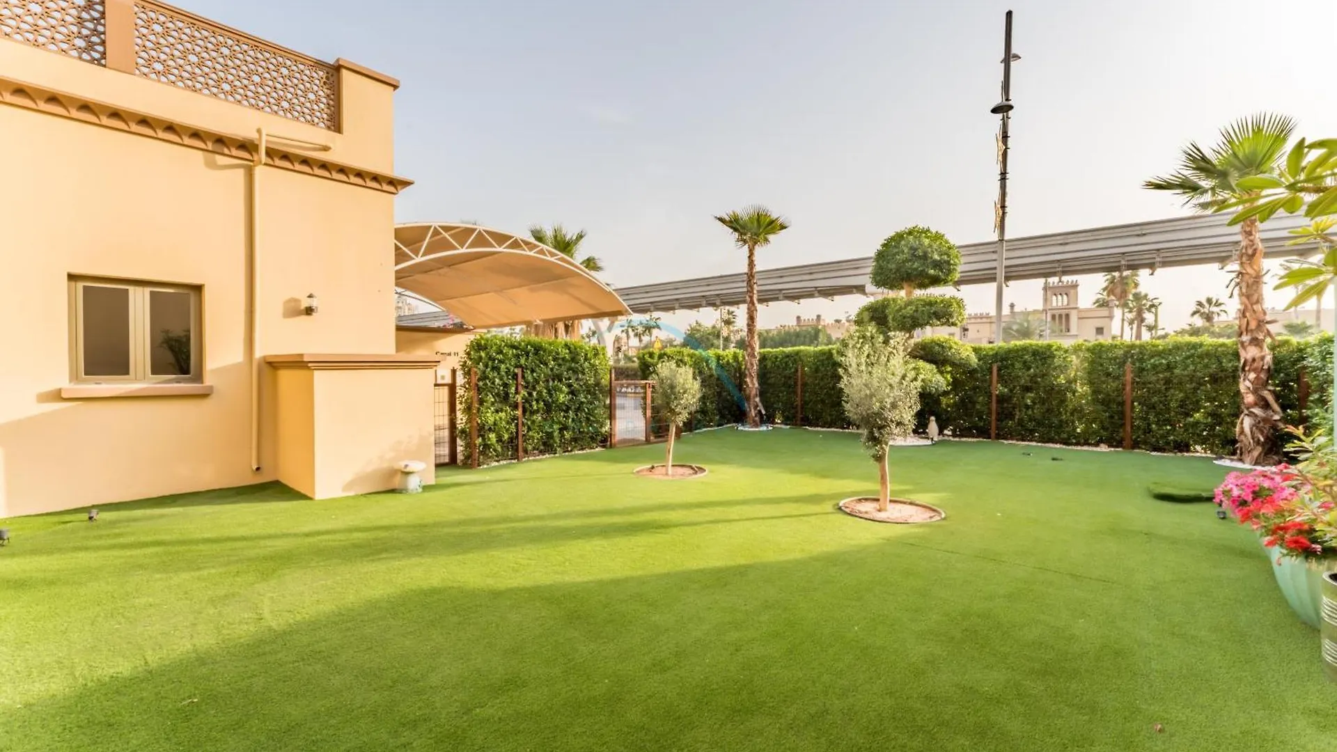 Close To The Beach 4Br And Assistant'S Room Villa With Bbq Facility, Canal Cove, Palm Jumeirah By Deluxe Holiday Homes Dubai 0*,  United Arab Emirates